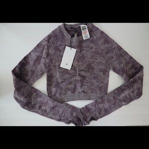 ADAPT CAMO SEAMLESS LONG SLEEVE CROP TOP